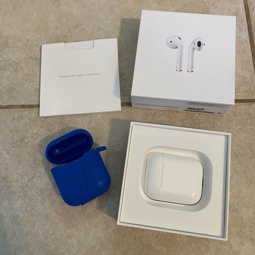 Apple AirPod (original version)